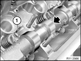 宝马E66拆卸和安装或更新左侧排气凸轮轴 (N62/N62TU)