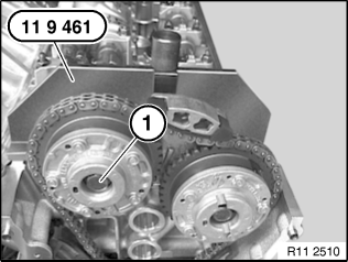 宝马E66拆卸和安装 / 更换左侧进气和排气调整装置 (N62/N62TU)-图片20