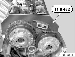 宝马E66拆卸和安装 / 更换左侧进气和排气调整装置 (N62/N62TU)-图片22