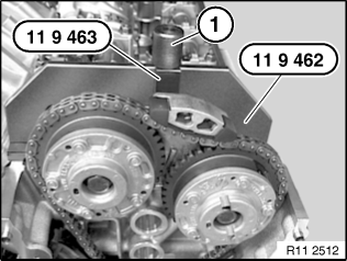 宝马E66拆卸和安装 / 更换左侧进气和排气调整装置 (N62/N62TU)-图片23