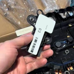 奔驰7速变速箱 P2805部件“Y3/8s1(选档范围传感器)"和(或)“A80(直接换档(DIRECT SELECT)智能伺服选档模块)"的信号不可信 维修