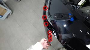 2024+ 特斯拉 Model 3 左前保险杠侧支架更换:6 卡子与 2.5/4 N·m