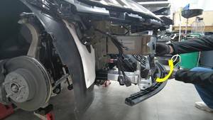 2024+ 特斯拉 Model 3 前踝部止动爪更换:左右对称拆装与 16/10 N·m