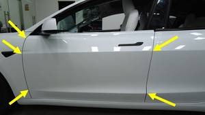 2024+ 特斯拉 Model 3 左前门下铰链更换:车门支撑与 27 N·m