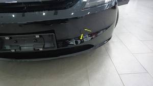 2024+ 特斯拉 Model 3 前拖车钩盖更换:双拇指受力、跳接线锁片与卡槽复位-图片1