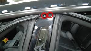 2024+ 特斯拉 Model 3 左侧车顶上亮条更换:9 个新索环与 1.1 N·m