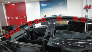 2024+ 特斯拉 Model 3 左侧车顶上亮条更换:9 个新索环与 1.1 N·m