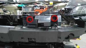 2024+ 特斯拉 Model 3 左前饰板加强件更换:两锁片、5 N·m与饰板分组紧固-图片2