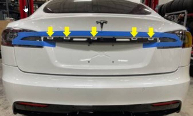 2021+ 特斯拉 Model S 尾门把手周围饰件更换:2、14.4、3 Nm与粘接等待-图片5