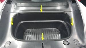 2025+ 特斯拉 Model Y 前备箱密封条更换:标线对撞销与深槽外缘入位-图片3